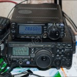 В сравнении с Yaesu FT-100