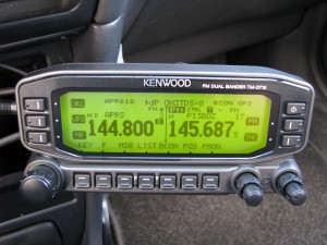 Kenwood TM-D710 green backlit