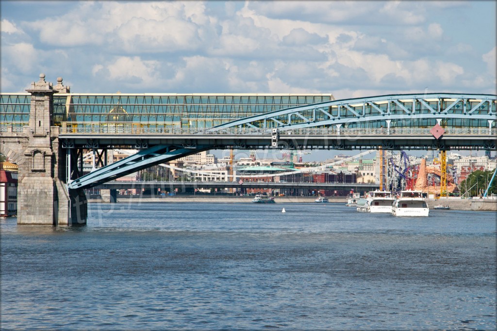 Андреевский пешеходный мост