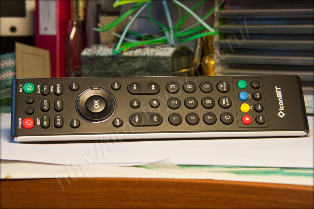 Iconbit XDS70GL. Remote control