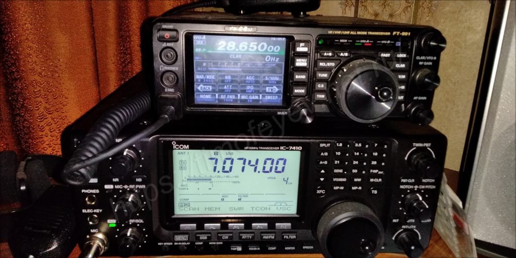 Icom IC-7410 & Yaesu FT-991